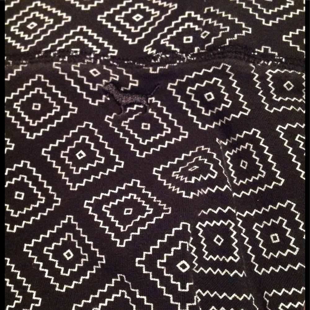 Pink Victoria's Secret Leggings. Size S. - Picture 2 of 3